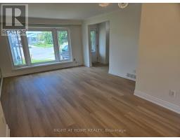 13 Faulkner Crescent, Toronto, ON M9M2B9 Photo 9