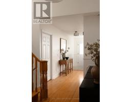 3451 Lincove Terrace, Mississauga, ON L4Y3N4 Photo 12
