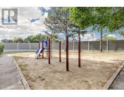 215 - 215 Baronwood Court, Brampton, ON L6V3H9 Photo 29