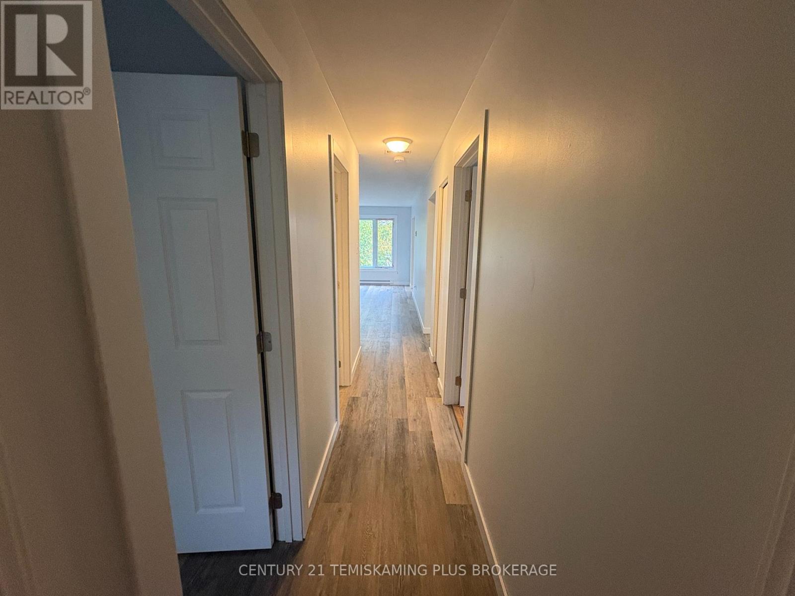 2 PYRITE STREET - 8