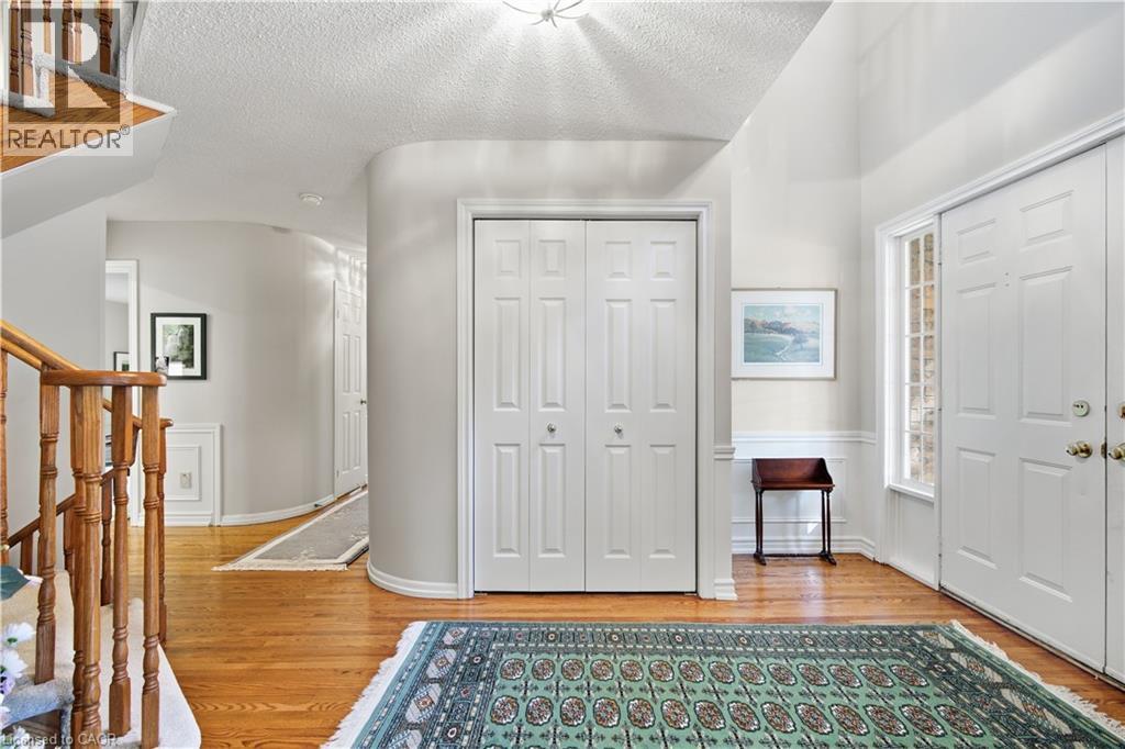 152 SEYMOUR Drive, Hamilton — photo 9