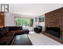 1506 Mountain View Drive, Revelstoke, BC V0E2S1 Photo 16
