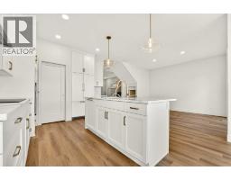 3109 44 Street S - photo 6