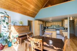 6 Steg Trail, Lorette, MB R5K1G4 Photo 11
