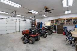 6 Steg Trail, Lorette, MB R5K1G4 Photo 36