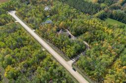 6 Steg Trail, Lorette, MB R5K1G4 Photo 49