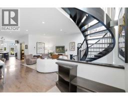 2042 49 Avenue SW - photo 2