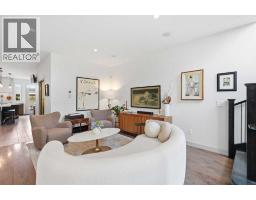 2042 49 Avenue SW - photo 5