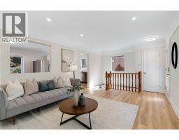 135 Patricia Avenue, Kitchener, ON N2M1J5 Photo 14