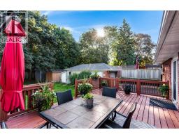 135 Patricia Avenue, Kitchener, ON N2M1J5 Photo 37