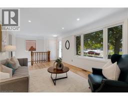 135 Patricia Avenue, Kitchener, ON N2M1J5 Photo 13