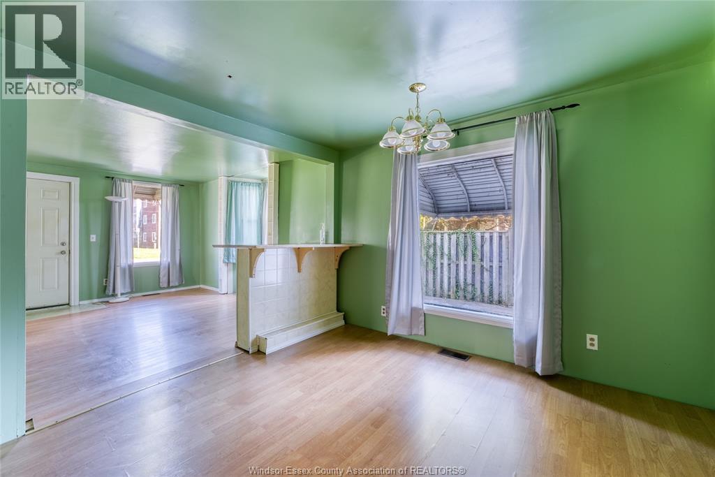 265 WATSON AVE, Windsor — photo 10