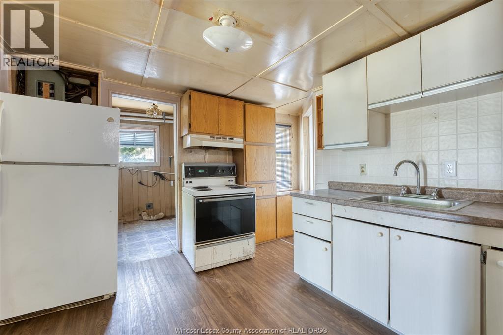 265 WATSON AVE, Windsor — photo 12