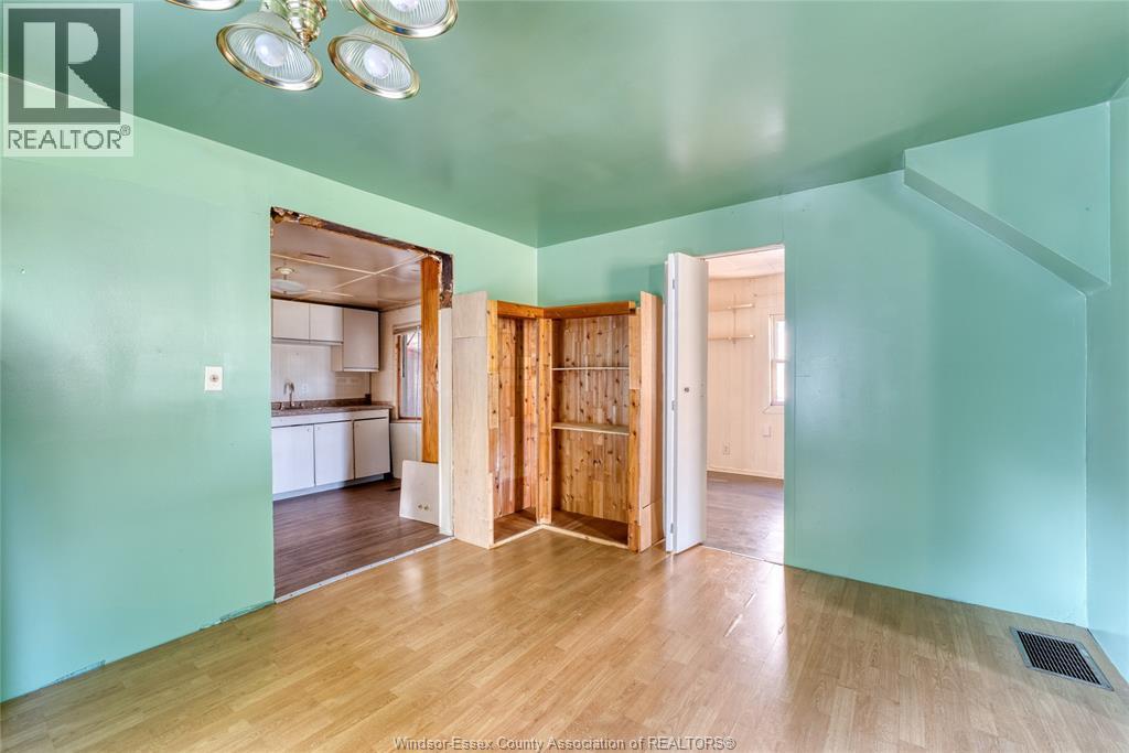 265 WATSON AVE, Windsor — photo 8