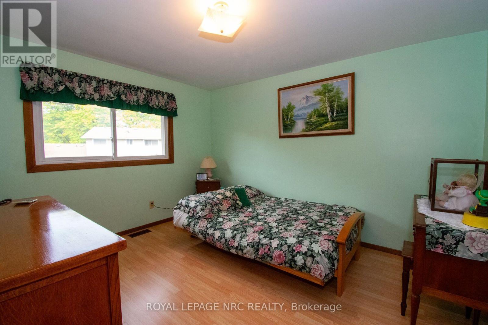 81 ZIRALDO ROAD N - 27
