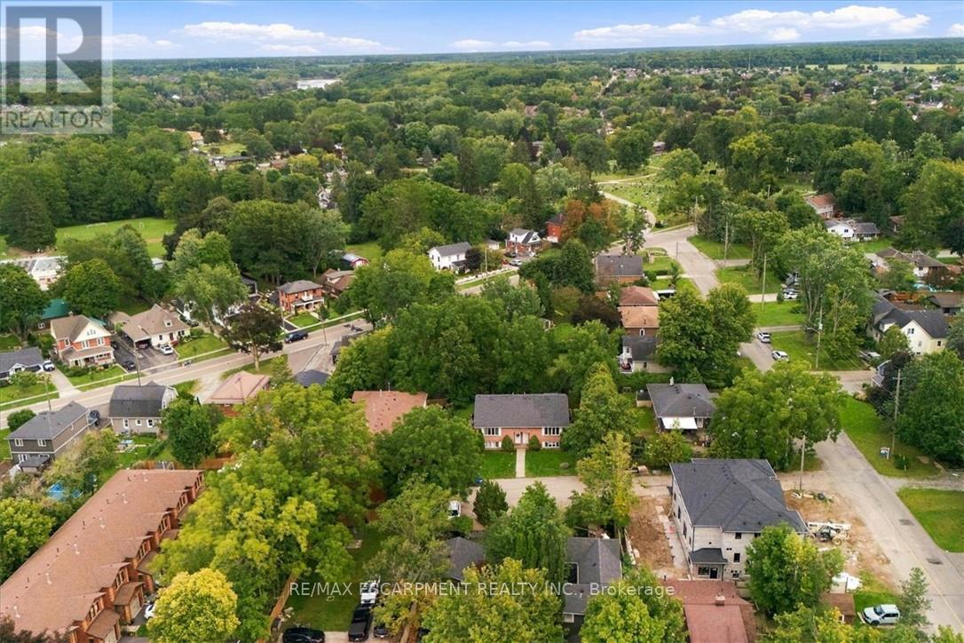 26 Renfrew Street East, Haldimand, ON photo 42