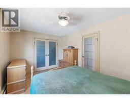21, 712 4 Street NE - photo 22