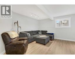 9117 Crystal Lake Drive, Grande Prairie, AB T8X1J3 Photo 29