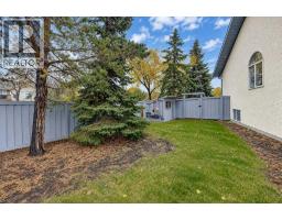 9117 Crystal Lake Drive, Grande Prairie, AB T8X1J3 Photo 39