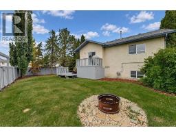 9117 Crystal Lake Drive, Grande Prairie, AB T8X1J3 Photo 41