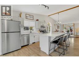 9117 Crystal Lake Drive, Grande Prairie, AB T8X1J3 Photo 11