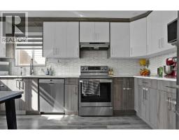 4pc Bathroom - 254 Hidden Spring Mews Nw, Calgary, AB T3A5N3 Photo 7