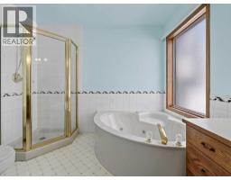 Family room - 92 Scandia Hill Nw, Calgary, AB T3L1T9 Photo 12