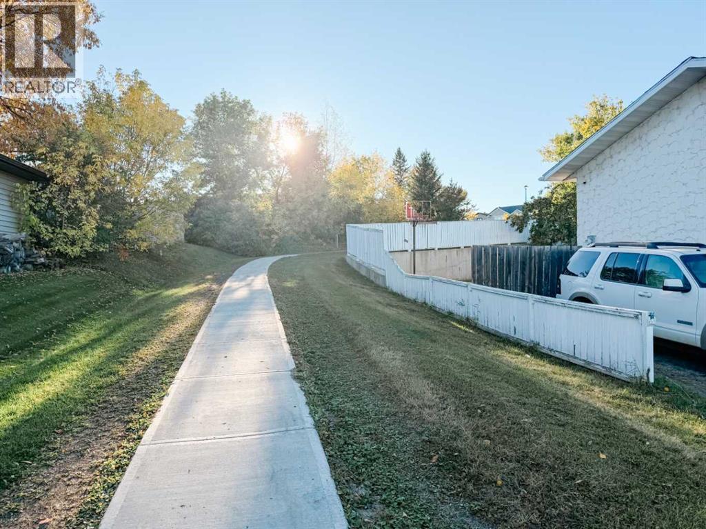 113 Beaconwood Place, Fort McMurray