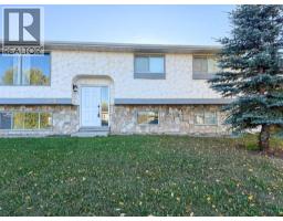 113 Beaconwood Place, Fort McMurray — photo 2