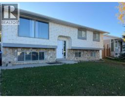 113 Beaconwood Place, Fort McMurray — photo 3
