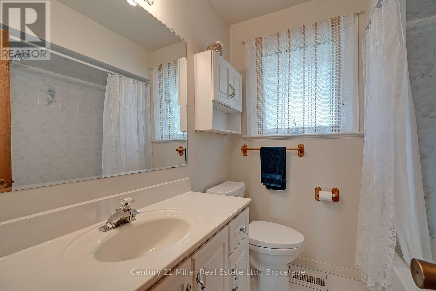 1135 BRIDGE ROAD N - 27
