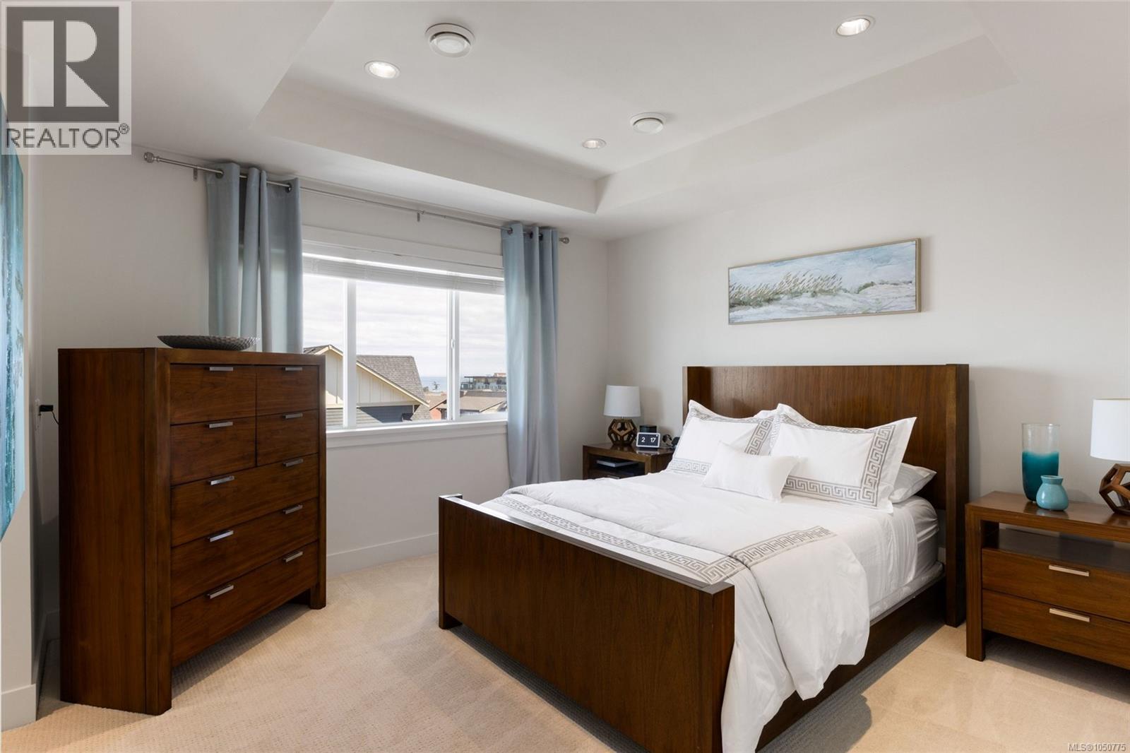 3517 Ryder Hesjedal Way - 16