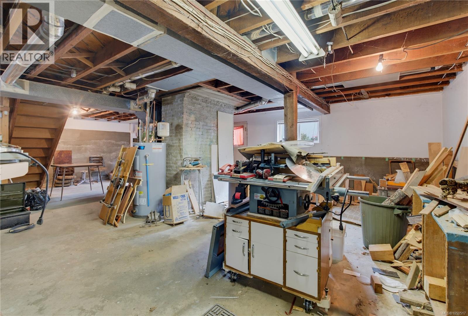 2835 Fifth St - 15