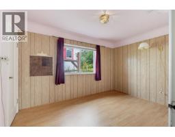 Primary Bedroom - 2835 Fifth St, Victoria, BC V8T4B3 Photo 10