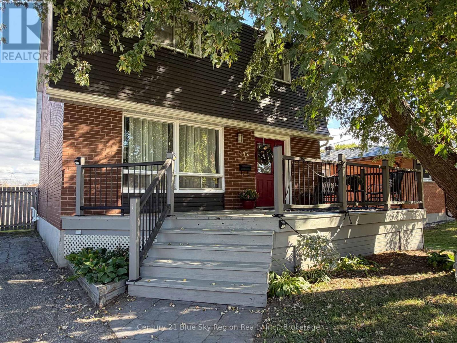 292 PATRICIA STREET - 1