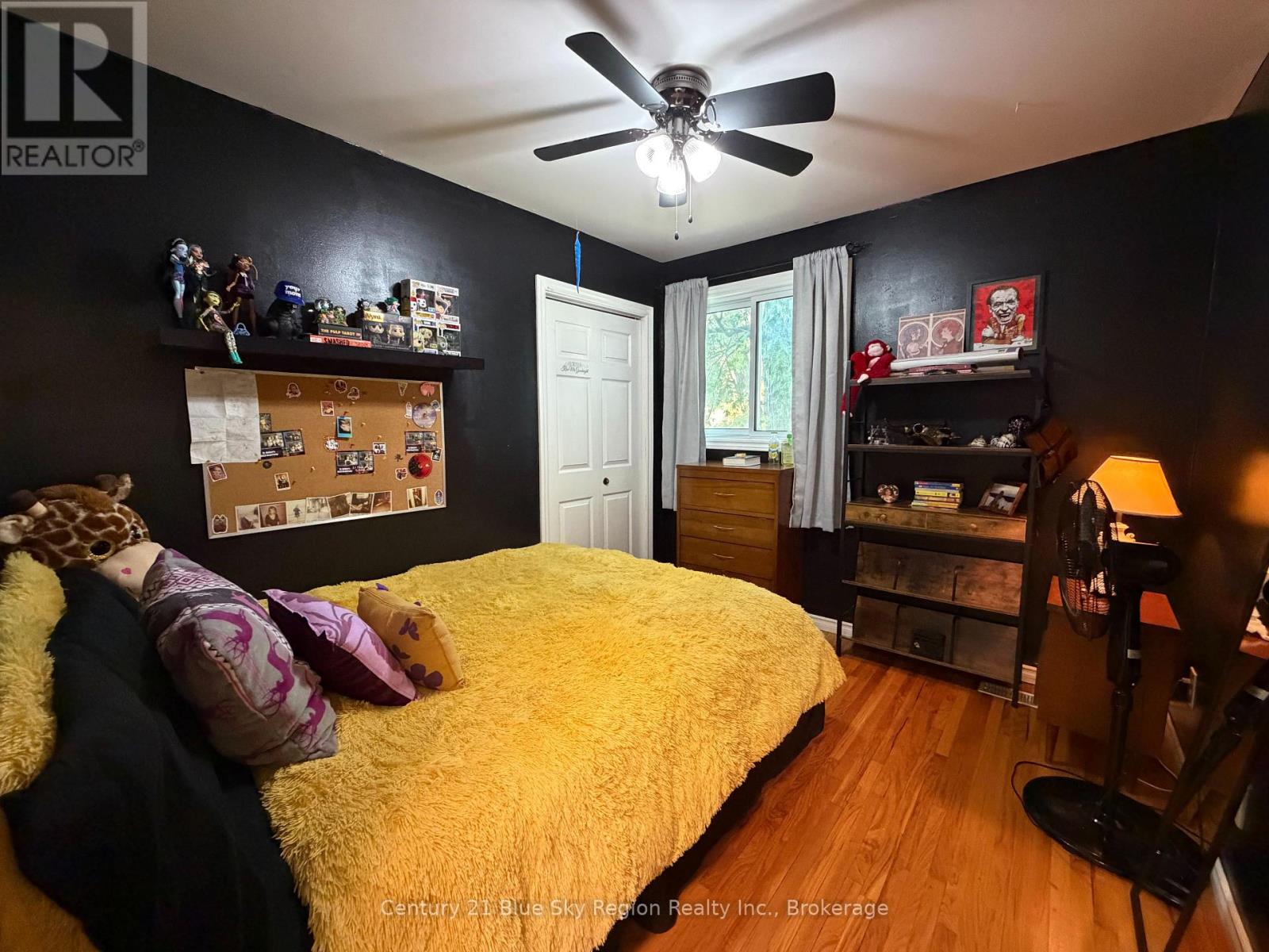 292 PATRICIA STREET - 15