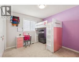 62 Cougar Plateau Way Sw, Calgary, AB T3H5S5 Photo 21