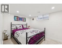62 Cougar Plateau Way Sw, Calgary, AB T3H5S5 Photo 27