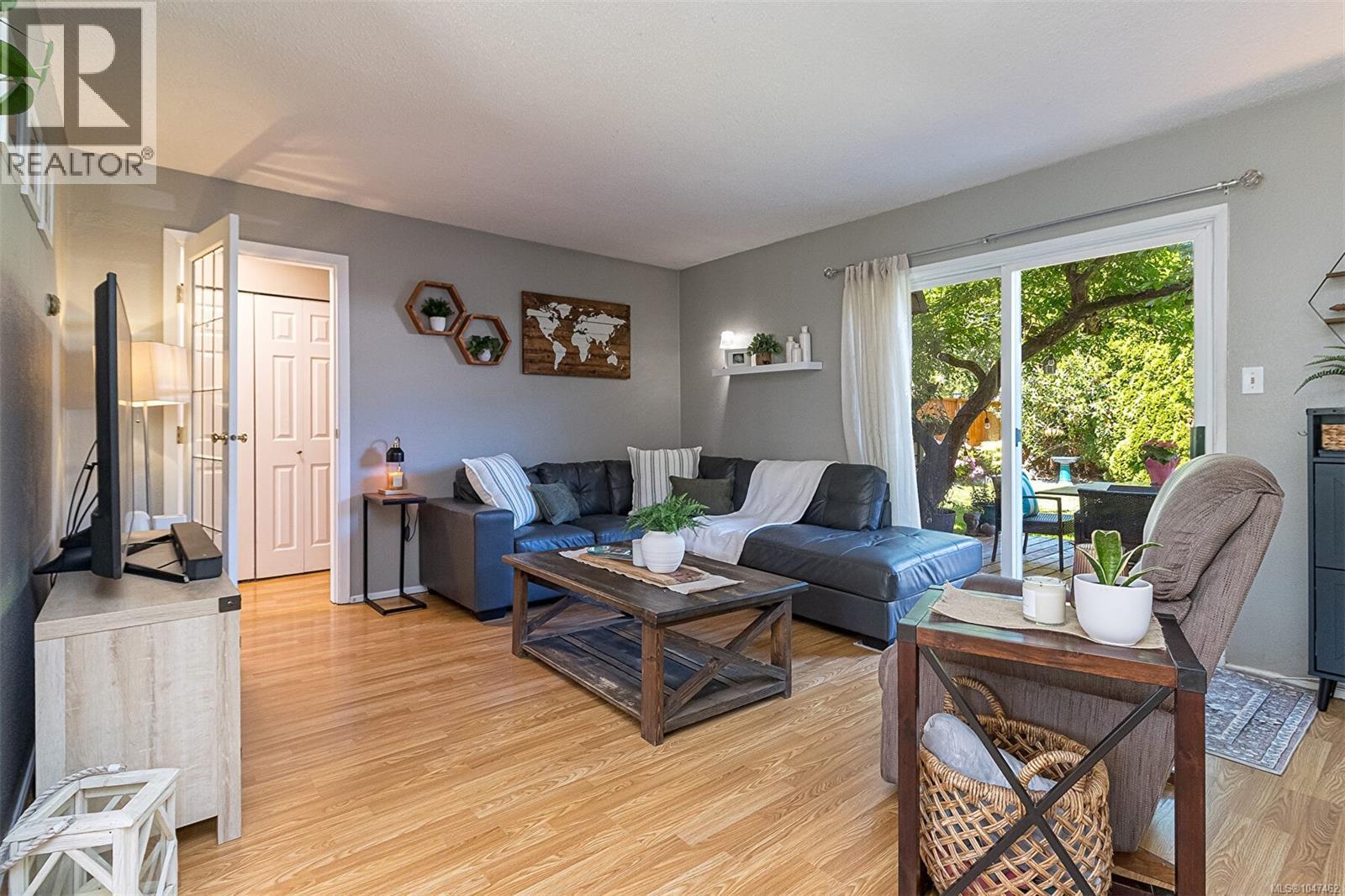 #11 7675 East Saanich Rd - 12