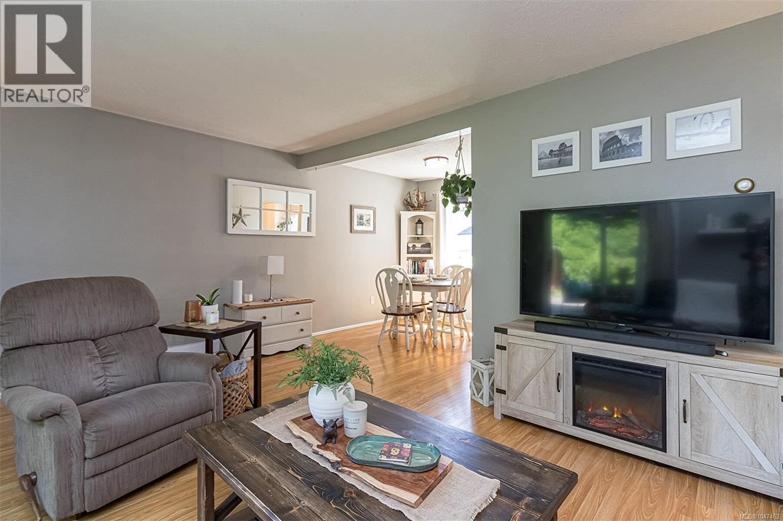 #11 7675 East Saanich Rd - 15