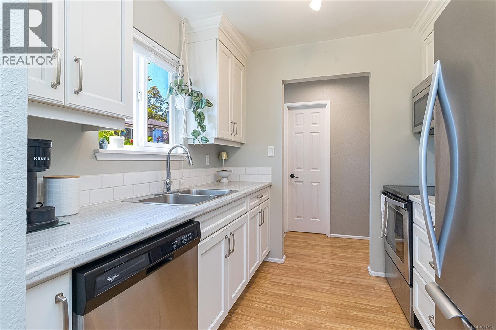 #11 7675 East Saanich Rd - Image 21