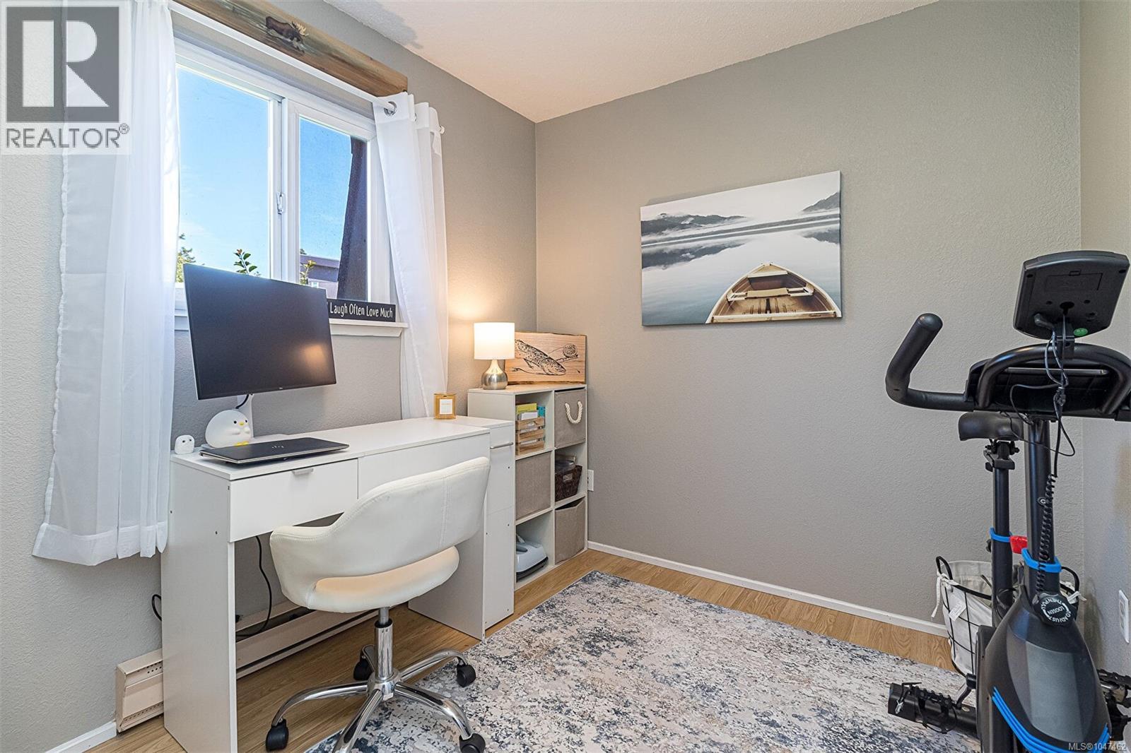 #11 7675 East Saanich Rd - 34