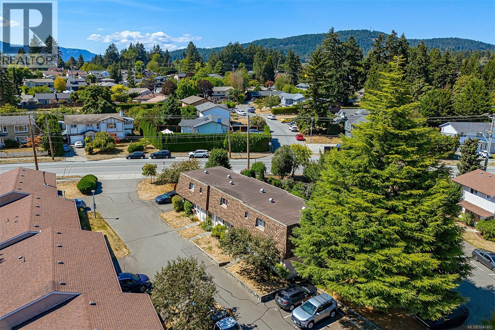 #11 7675 East Saanich Rd - 5