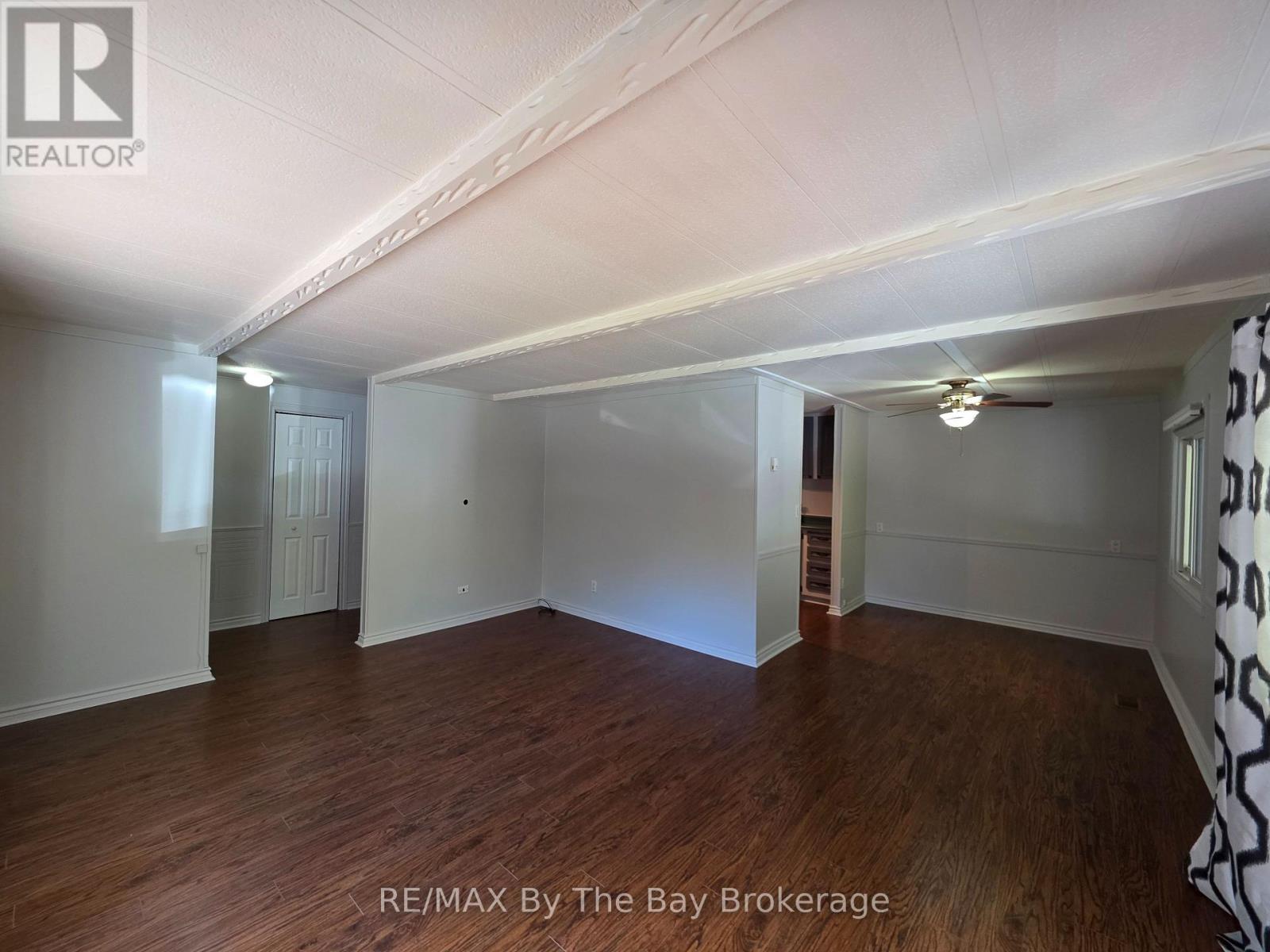 926 BREBEUF ROAD - 13