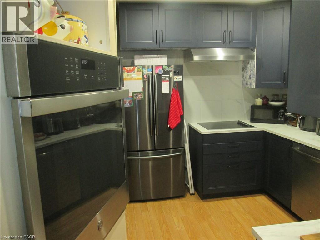 408 COPE Street, Hamilton — photo 12