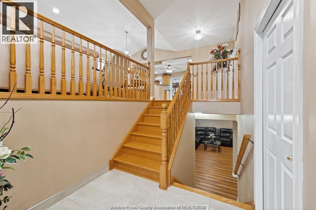 1081 Monarch Meadows Drive — photo 4