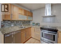 Primary Bedroom - 3, 1921 5 Street Sw, Calgary, AB T2S2B2 Photo 7