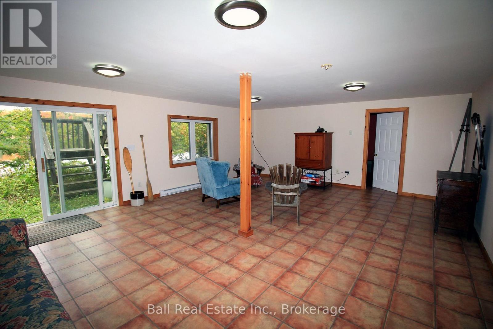 1034 CHARLIE GEORGE LAKE DRIVE N - 31