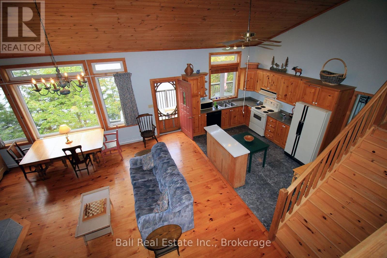 1034 CHARLIE GEORGE LAKE DRIVE N, Dysart et al (Harcourt) — photo 8