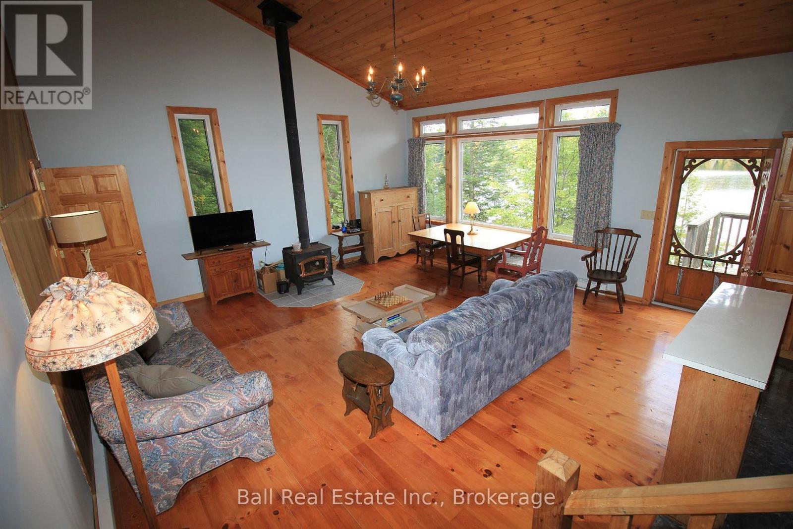 1034 CHARLIE GEORGE LAKE DRIVE N, Dysart et al (Harcourt) — photo 9